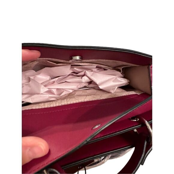 NEW Steve Madden Bevelynn Cranberry Satchel Small Purse with Zip Pouch - Picture 9 of 10